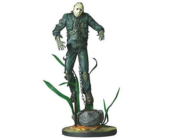 Sideshow Jason Voorhees underwater