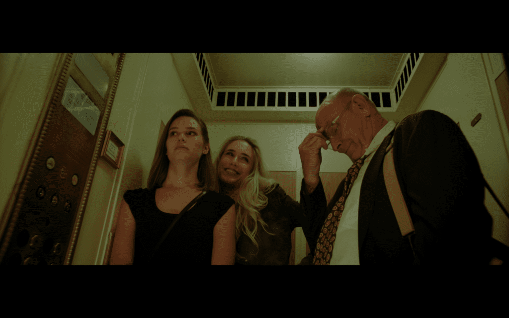 The Elvis Room - Elevator ride