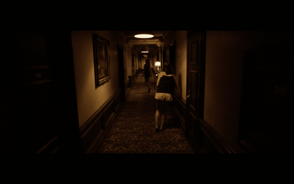 The Elvis Room - In the hall